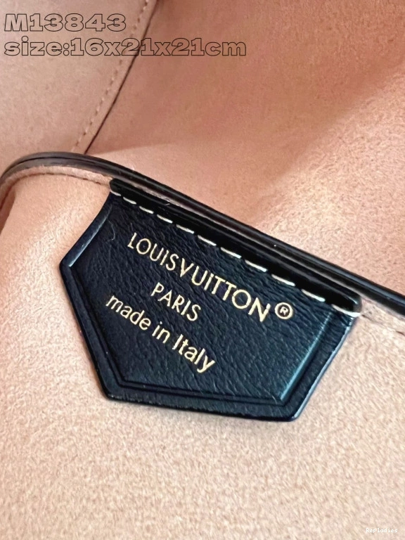 Rep ladies Bloom PM-16*21*121CM Vuitton Louis 0713